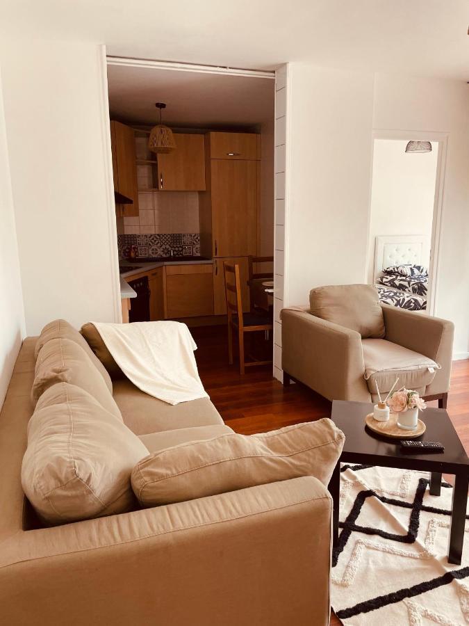 Appartement 2 Chambres Avec Parking Prive Gratuit Dijon Exterior foto